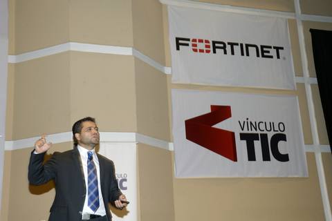 Gilberto Vicente en el escenario