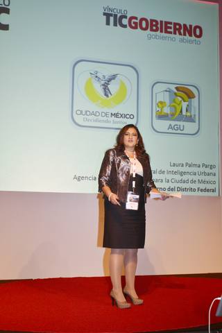 Laura Palma Parga en el escenario