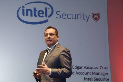 Edgar Vásquez Cruz en el escenario