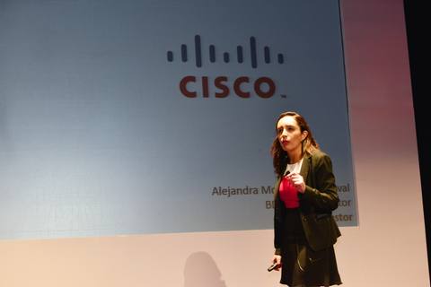 Alejandra Montúfar Sandoval en el escenario