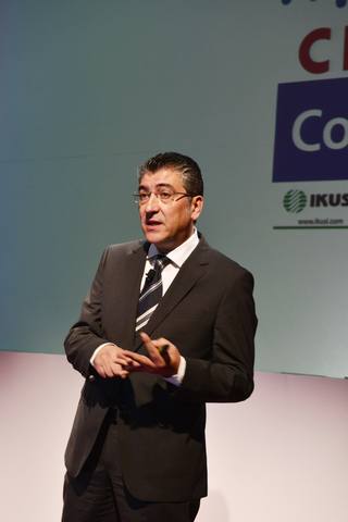 Javier Salagre de Vega en el escenario